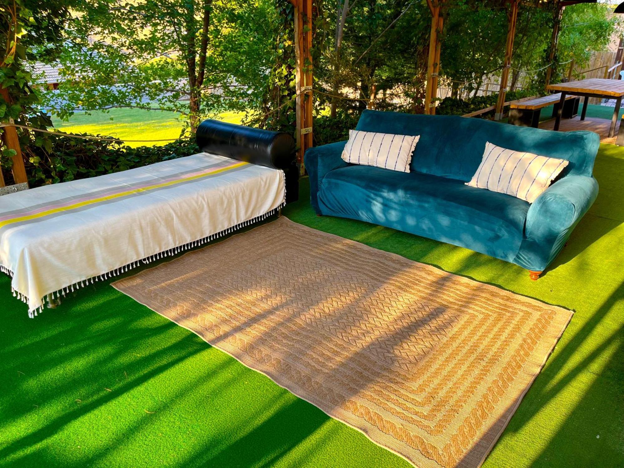 Fee4Me Cabin With Pool And Garden San Martin De La Vega Exterior photo