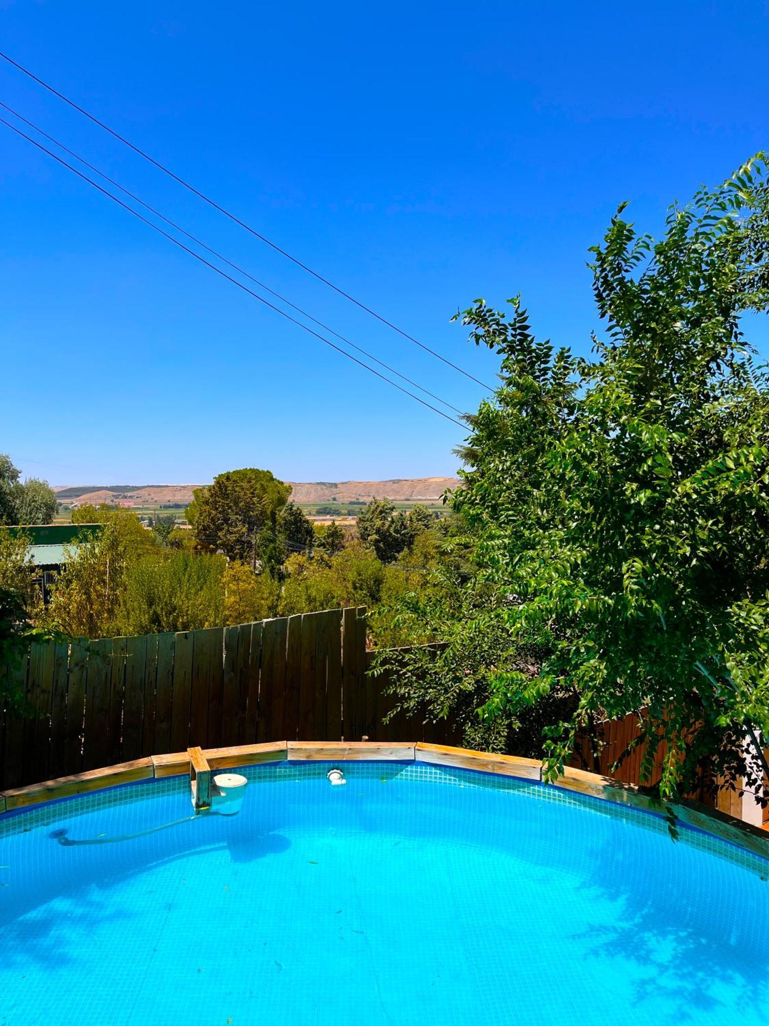 Fee4Me Cabin With Pool And Garden San Martin De La Vega Exterior photo